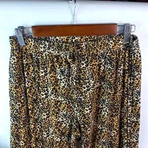 Rainforest Cafe M Golden Leopard PJ Pants